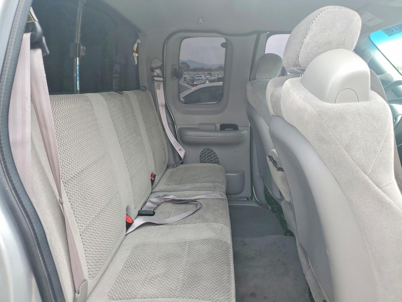 FORD F150 2002 — 11