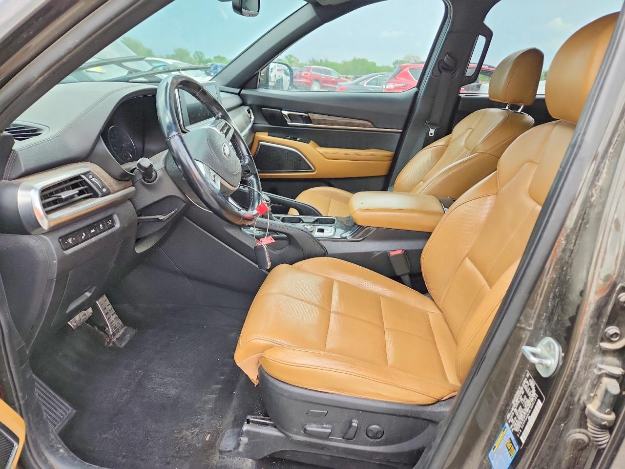 KIA TELLURIDE 2020 — 8
