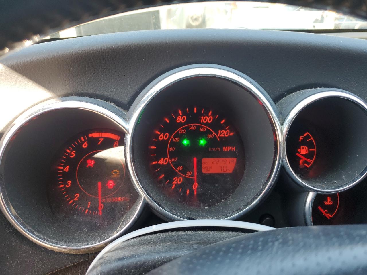 TOYOTA COROLLA MATRIX 2003 — 10