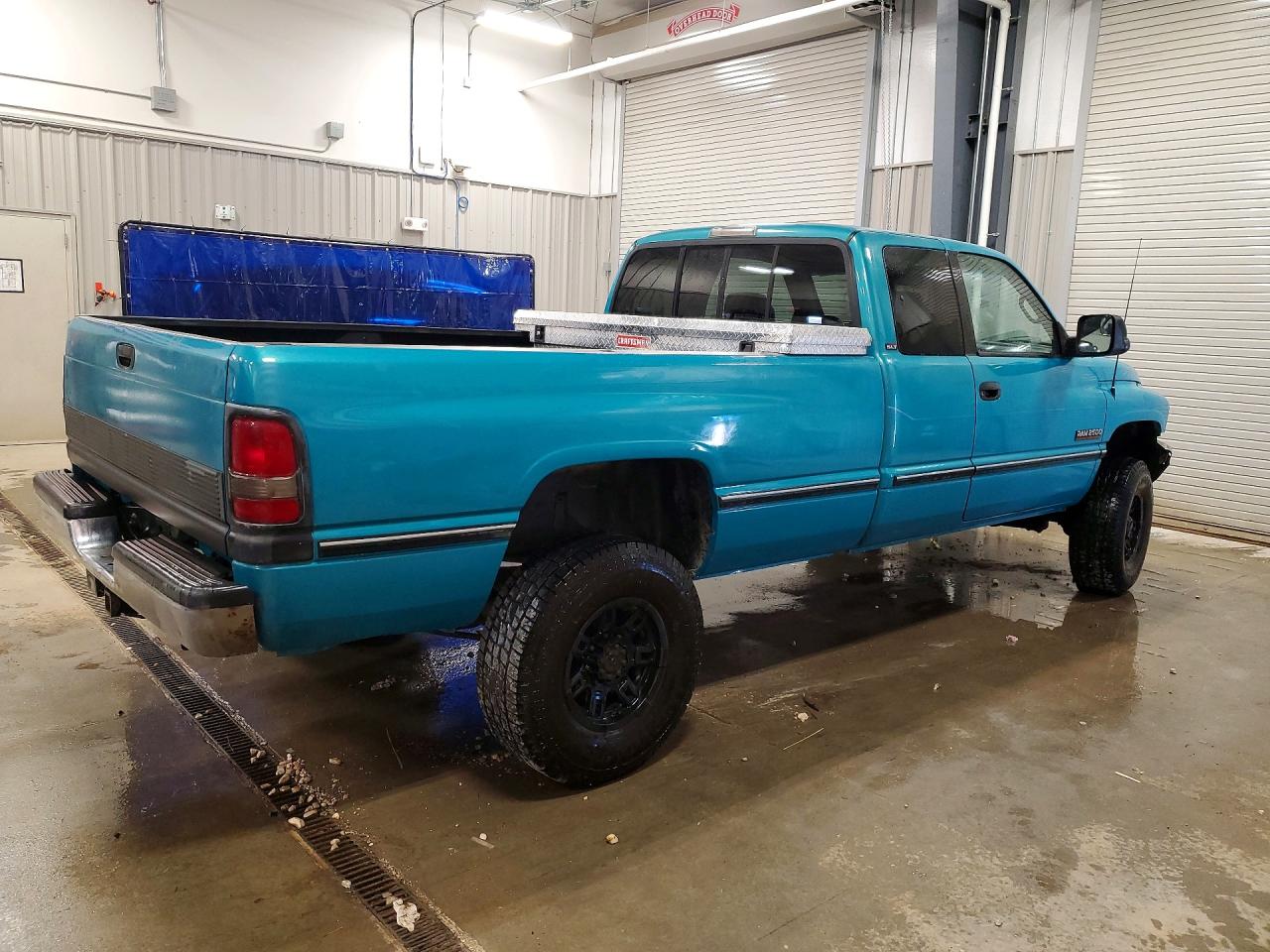 DODGE RAM 2500 1997 — 4