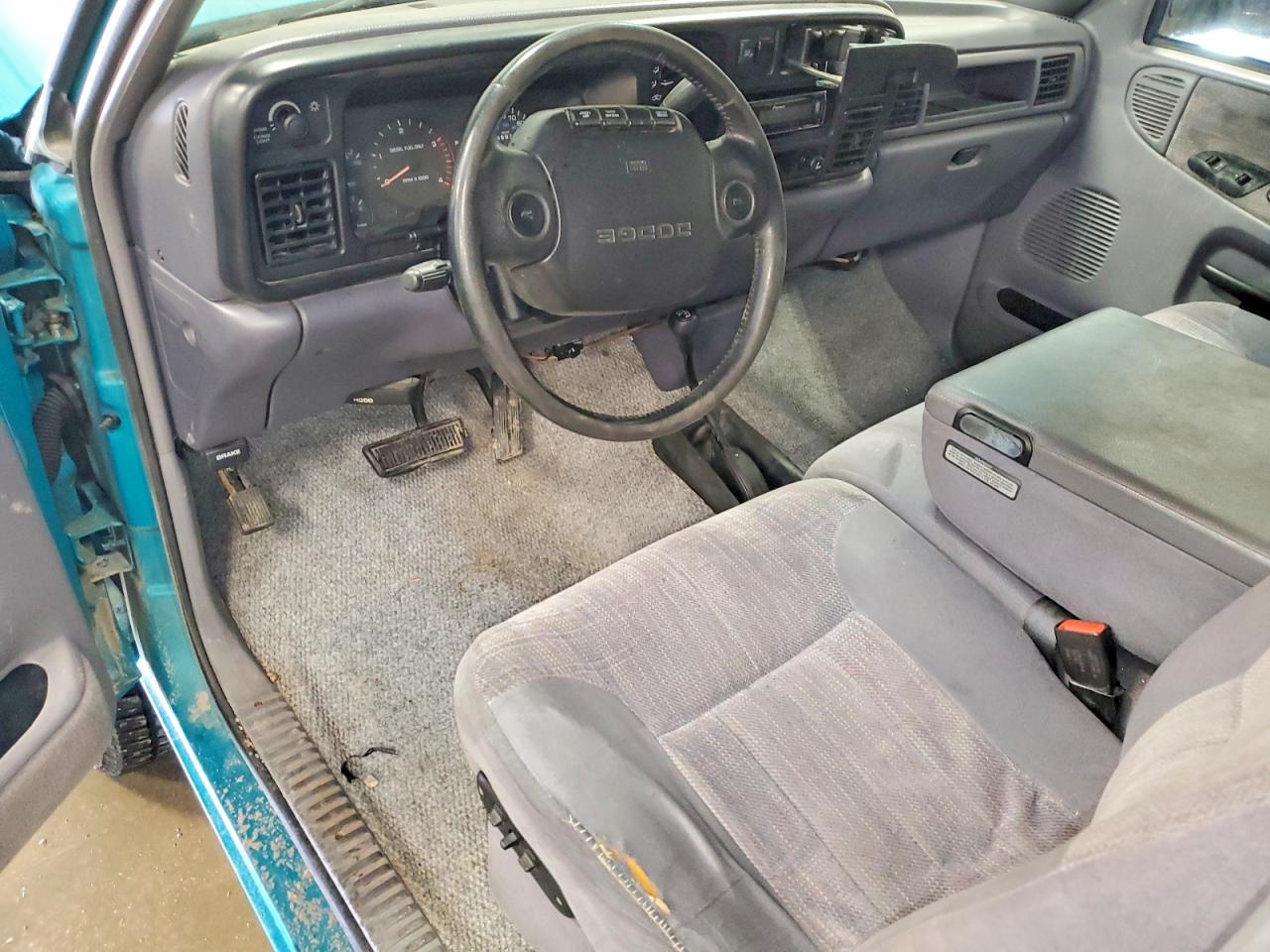 DODGE RAM 2500 1997 — 9