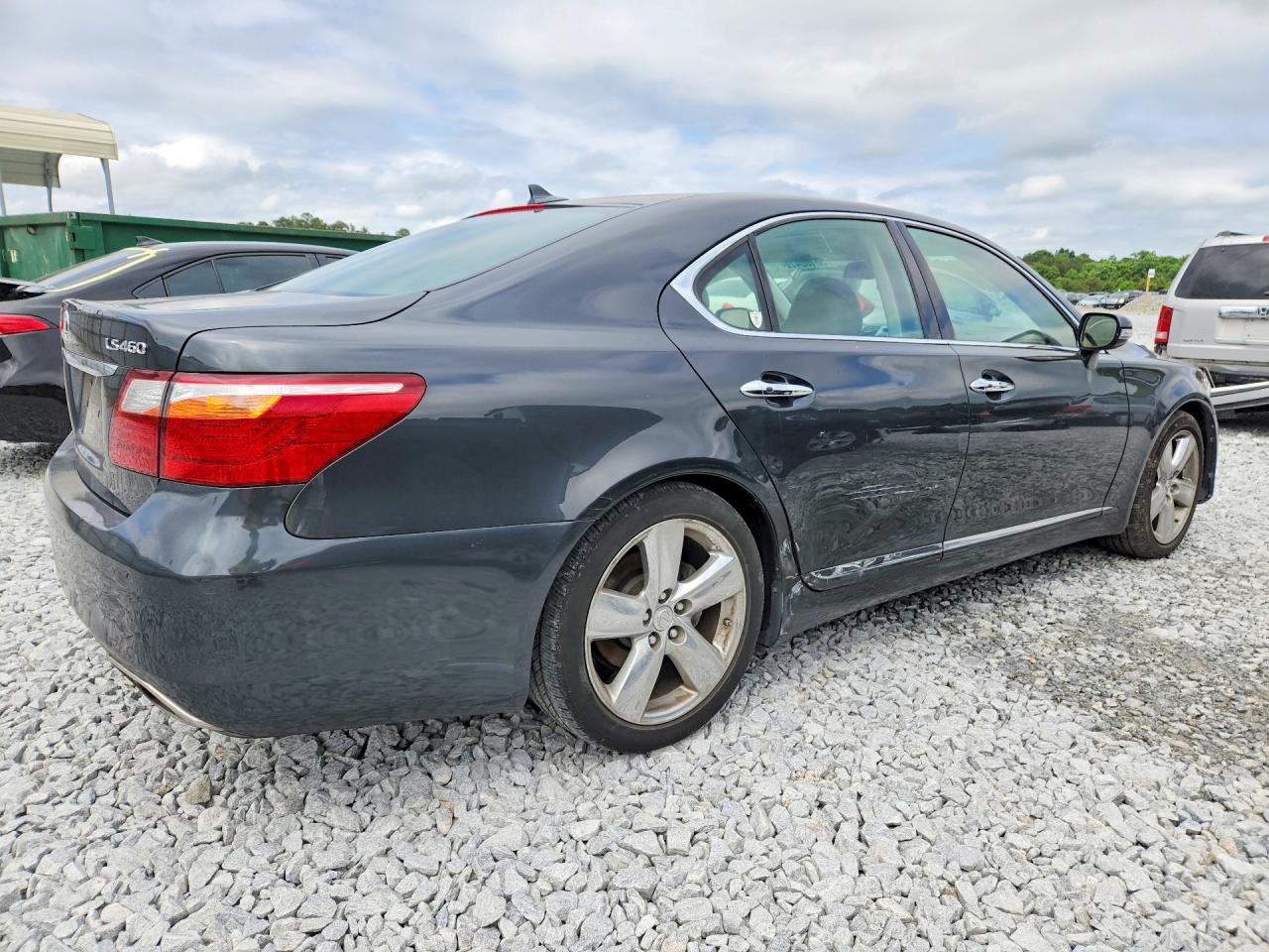 LEXUS LS 2011 — 4