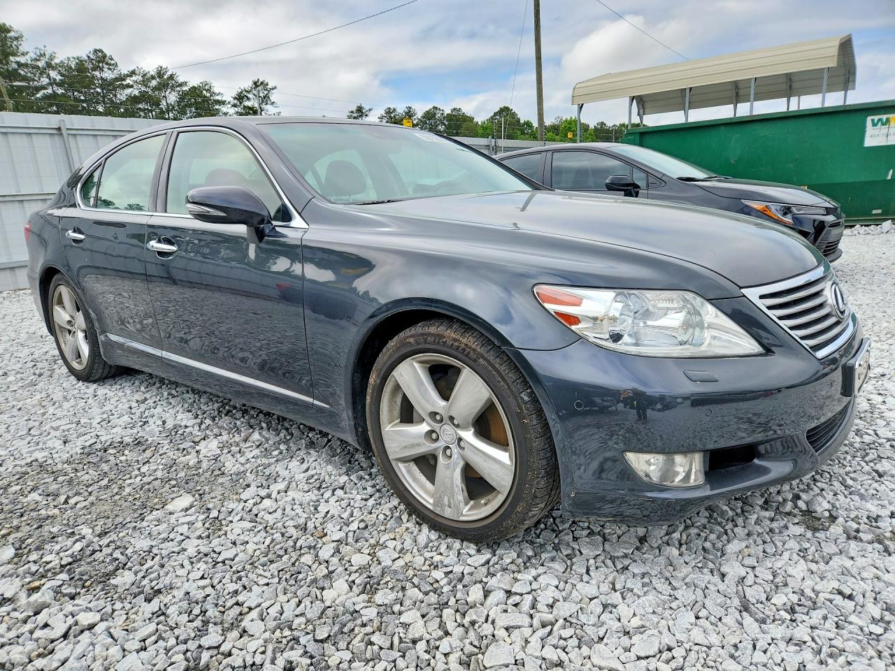 LEXUS LS 2011 — 5