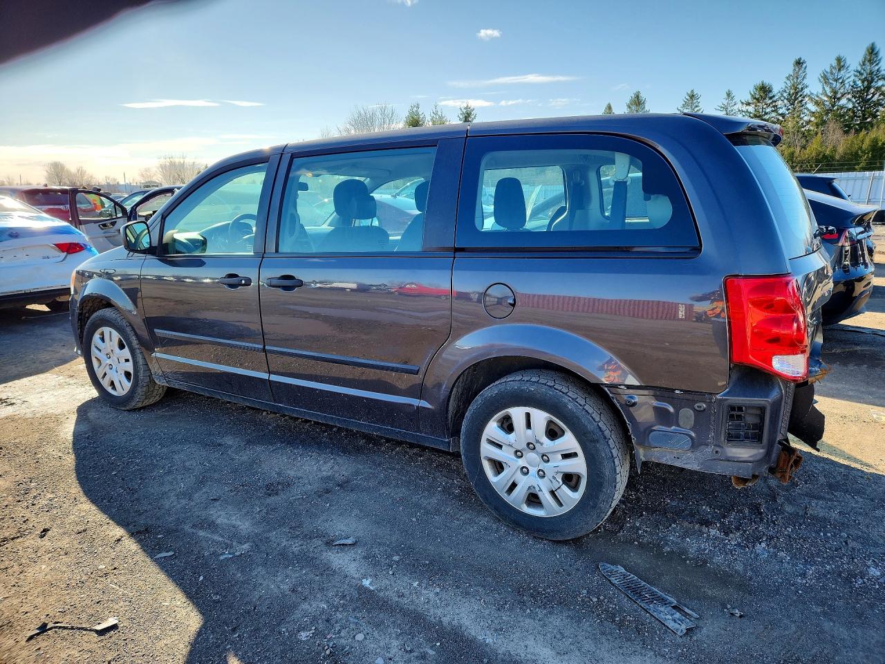 DODGE GRAND CARAVAN 2015 — 3