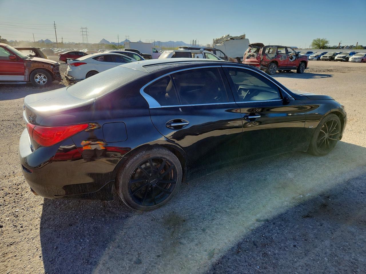 INFINITI Q50 2017 — 4
