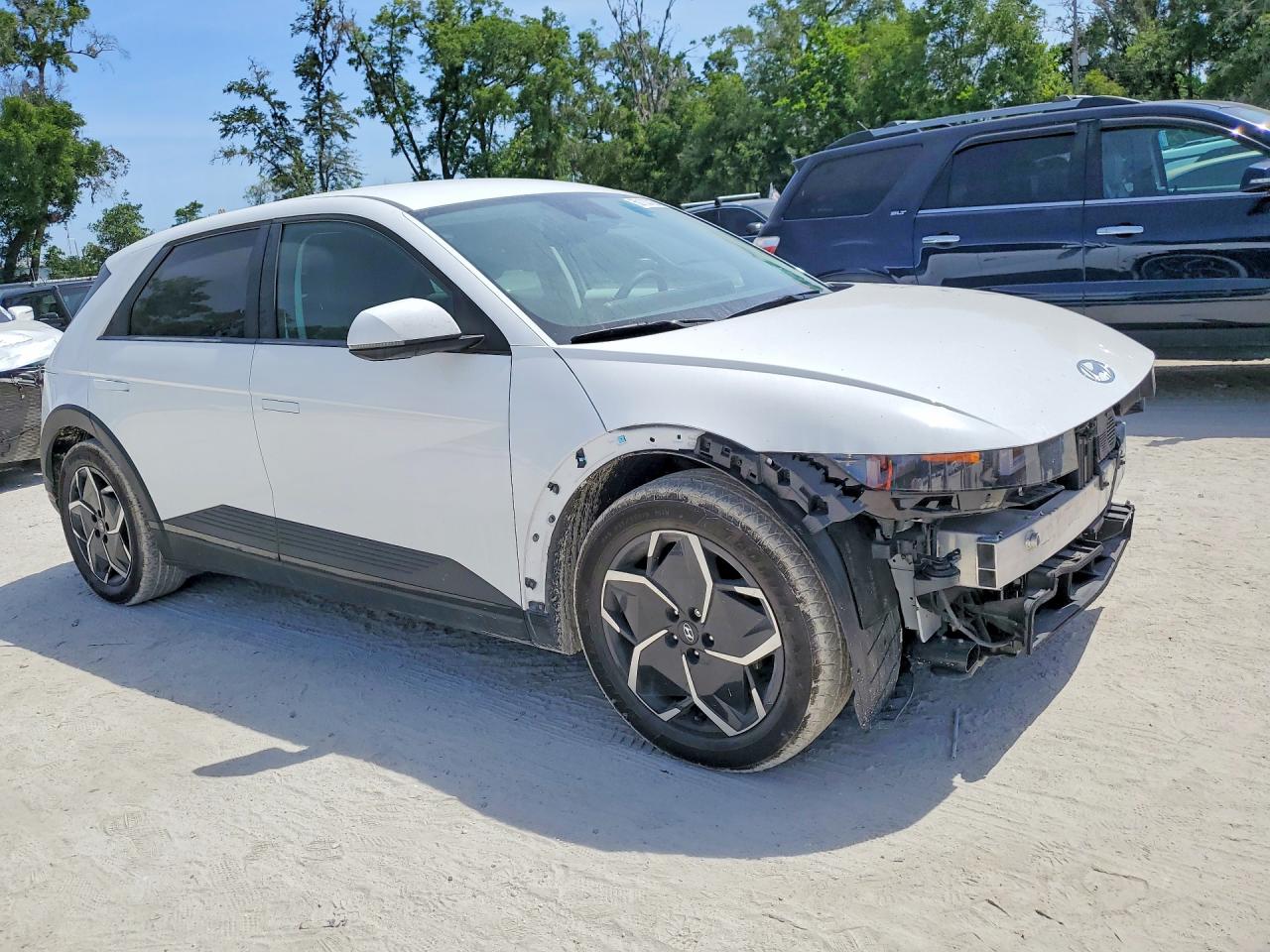 2024 HYUNDAI IONIQ 5 SE