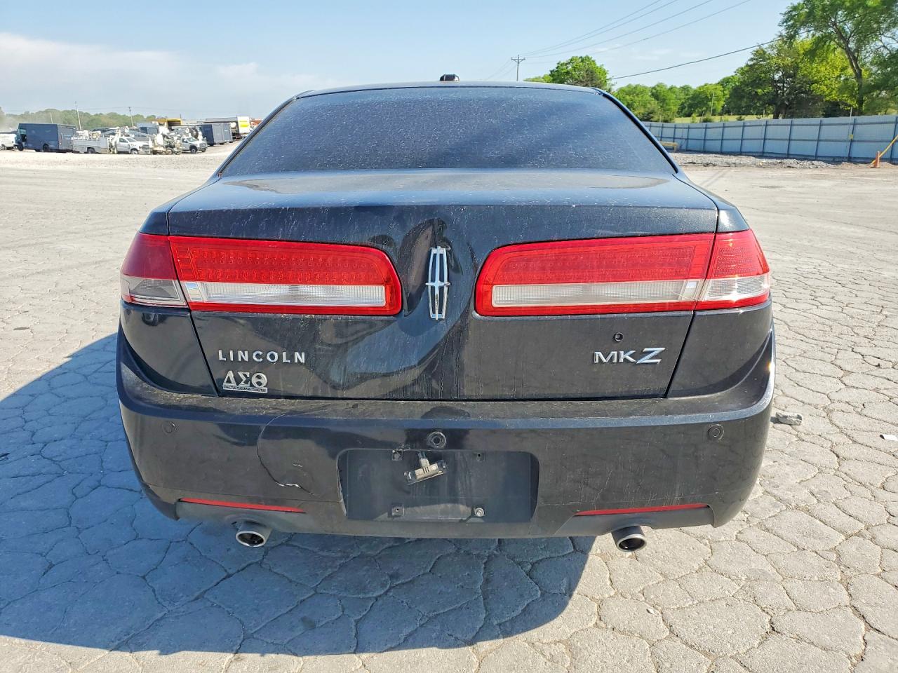 LINCOLN MKZ 2011 — 7