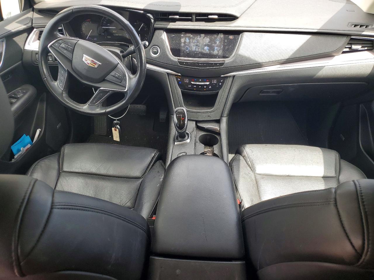 CADILLAC XT5 2019 — 9