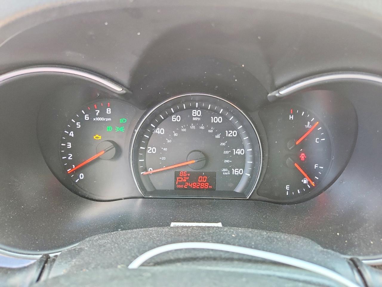 KIA SORENTO 2014 — 10