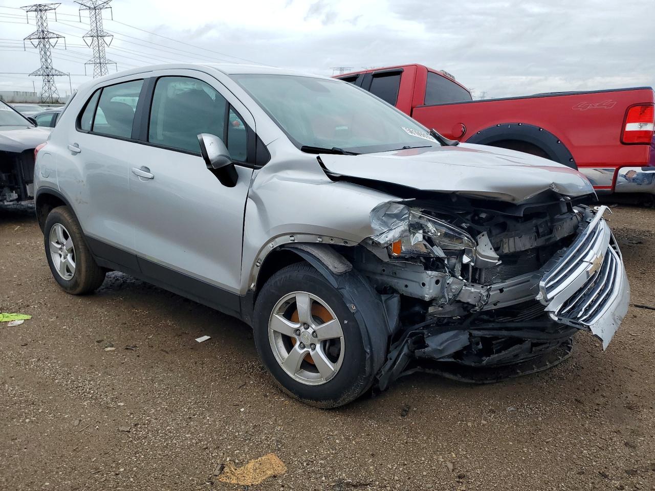 CHEVROLET TRAX 2016 — 5