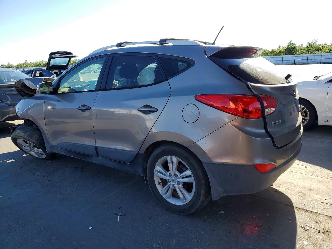 HYUNDAI TUCSON 2012 — 3