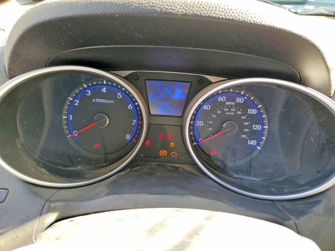 HYUNDAI TUCSON 2012 — 10