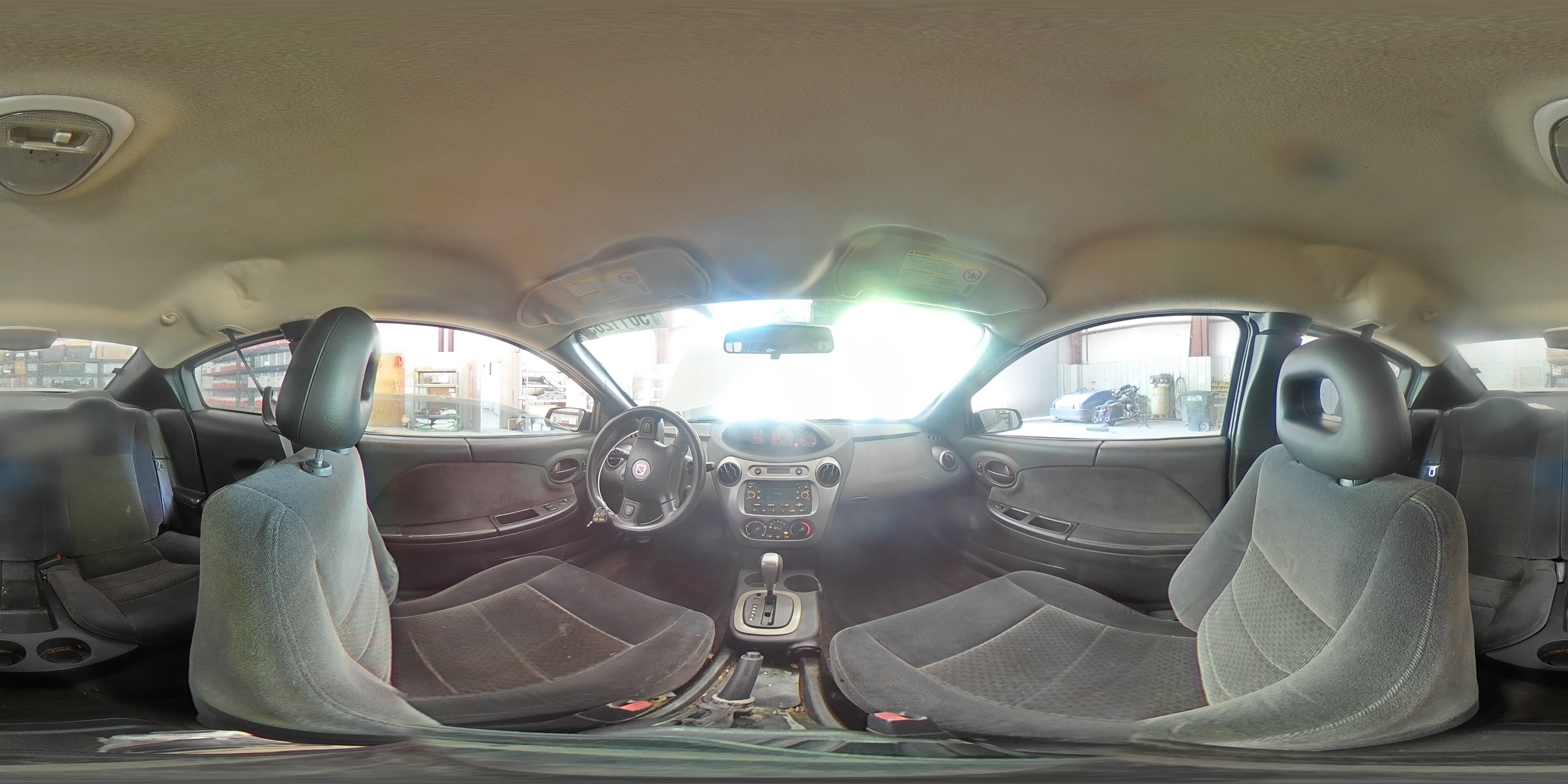 SATURN ION 2005 — 14