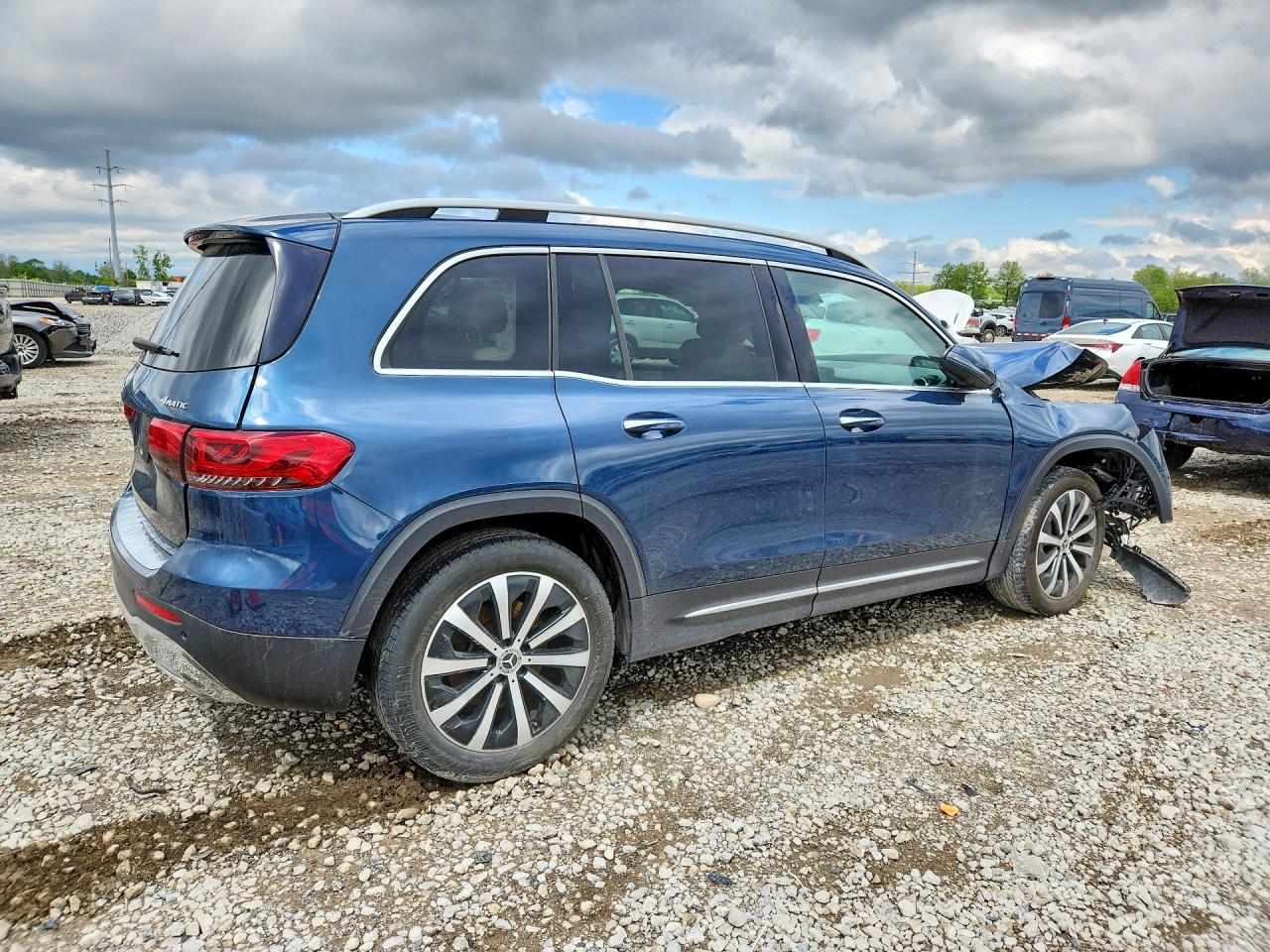 MERCEDES-BENZ GLB 2020 — 4