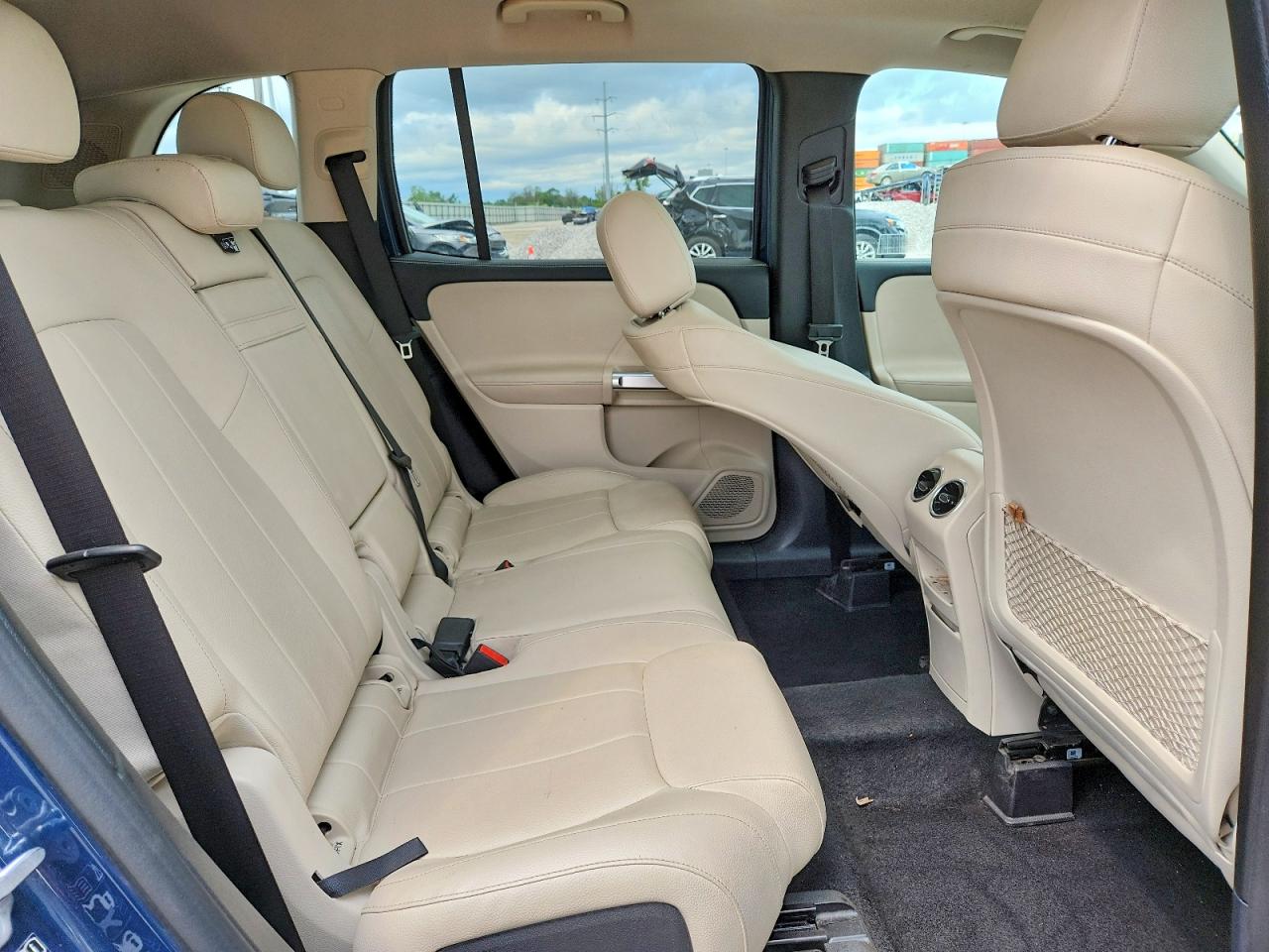 MERCEDES-BENZ GLB 2020 — 12