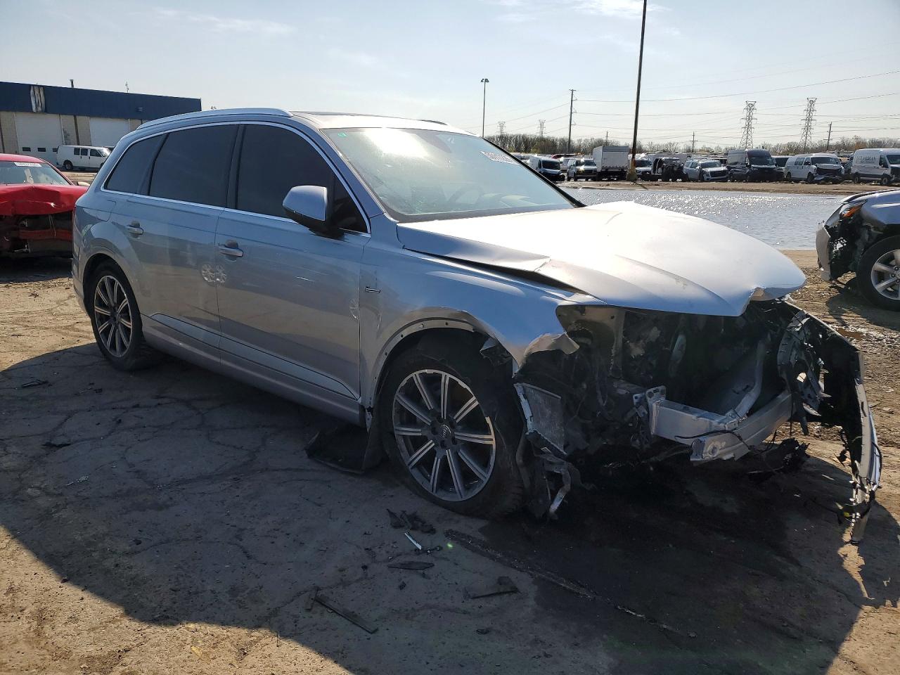 AUDI Q7 2018 — 5