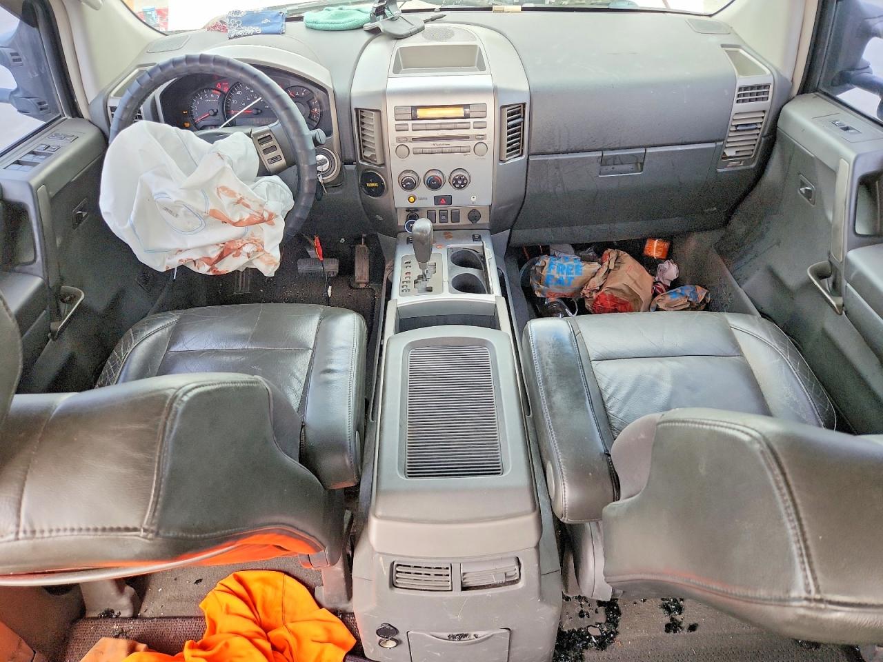 NISSAN TITAN 2005 — 9