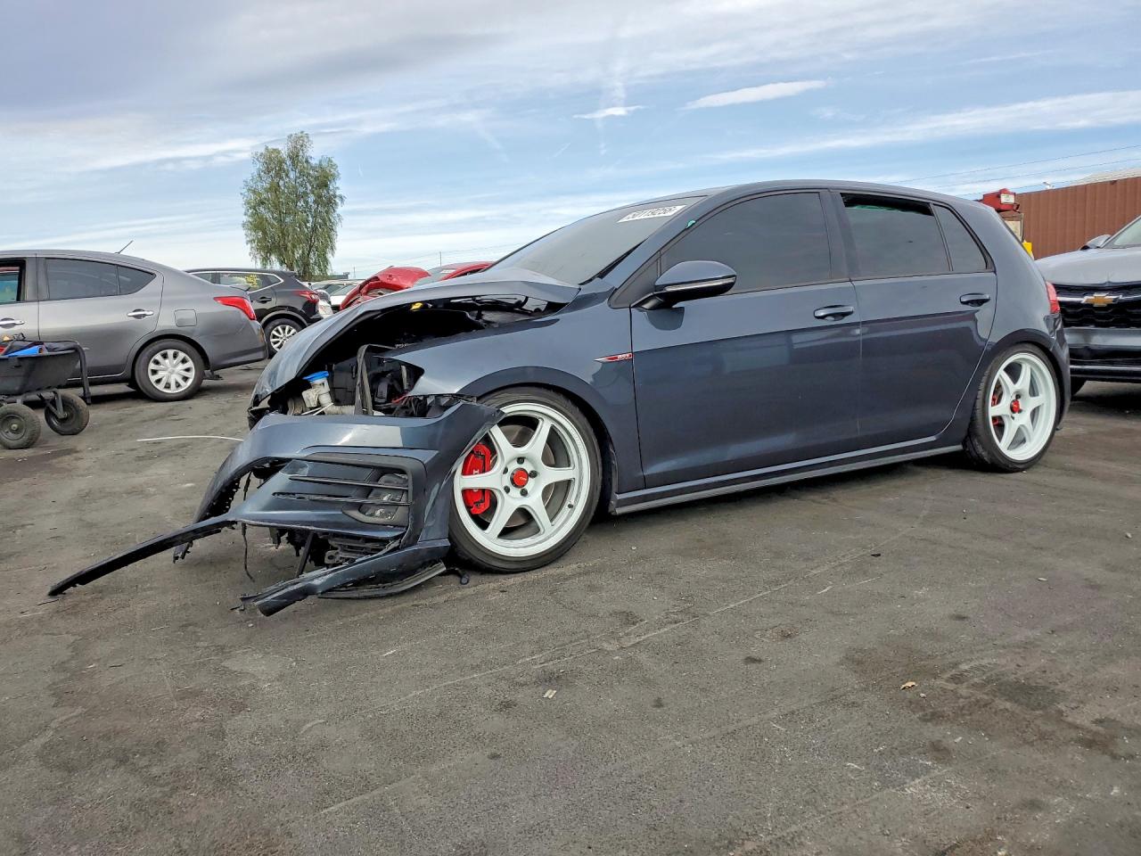 VOLKSWAGEN GTI 2018 — 2