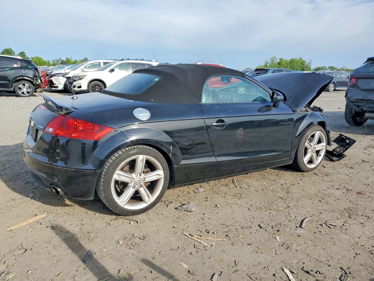 AUDI TT 2011 — 4