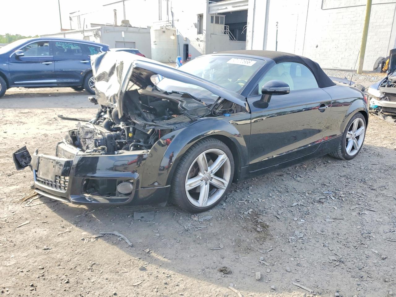 AUDI TT 2011 — 2