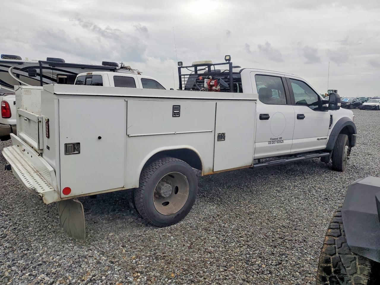FORD F550 2020 — 4