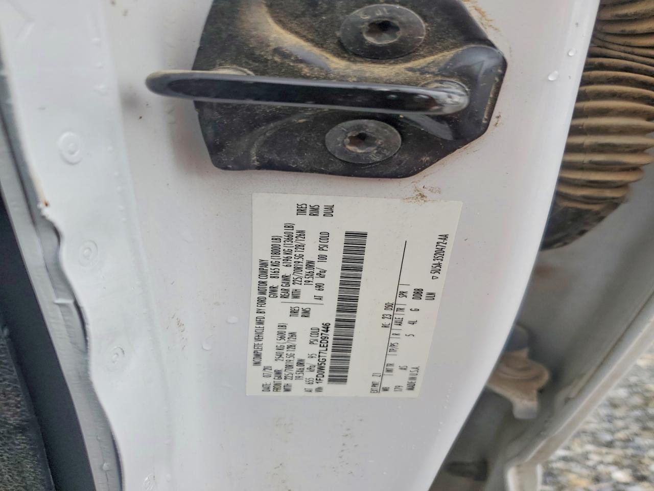 FORD F550 2020 — 12