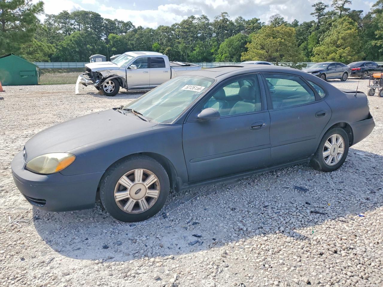 FORD TAURUS 2005 — 2