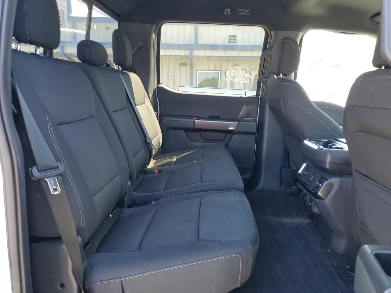 FORD F150 SUPERCREW 2021 — 11