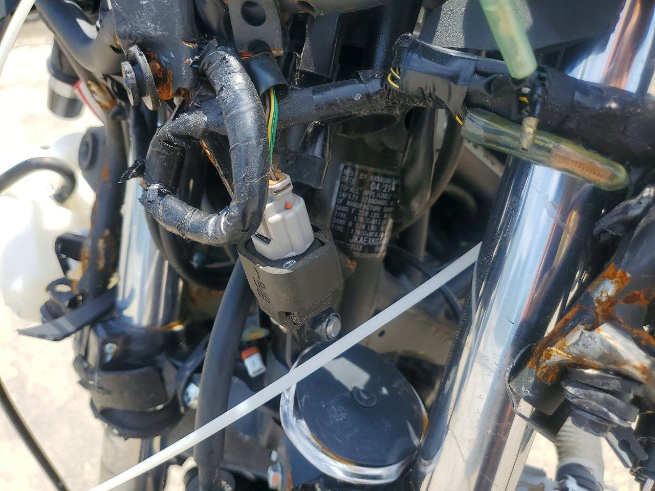 KAWASAKI EX400 2021 — 10