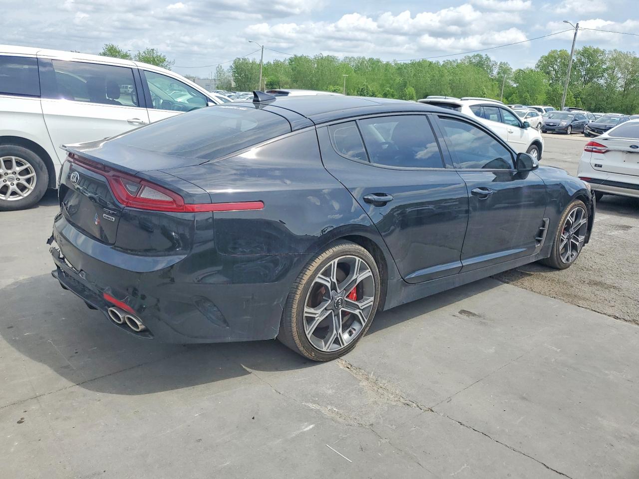 KIA STINGER 2018 — 4