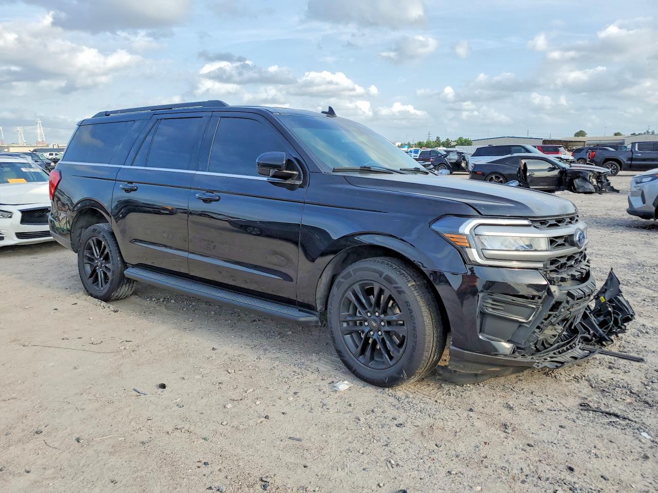FORD EXPEDITION 2024 — 5