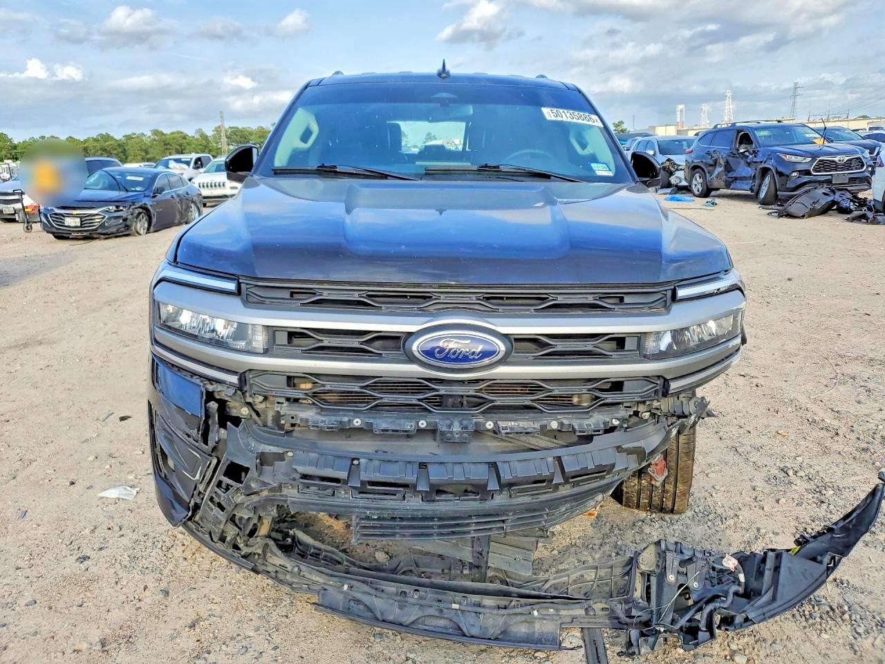 FORD EXPEDITION 2024 — 6