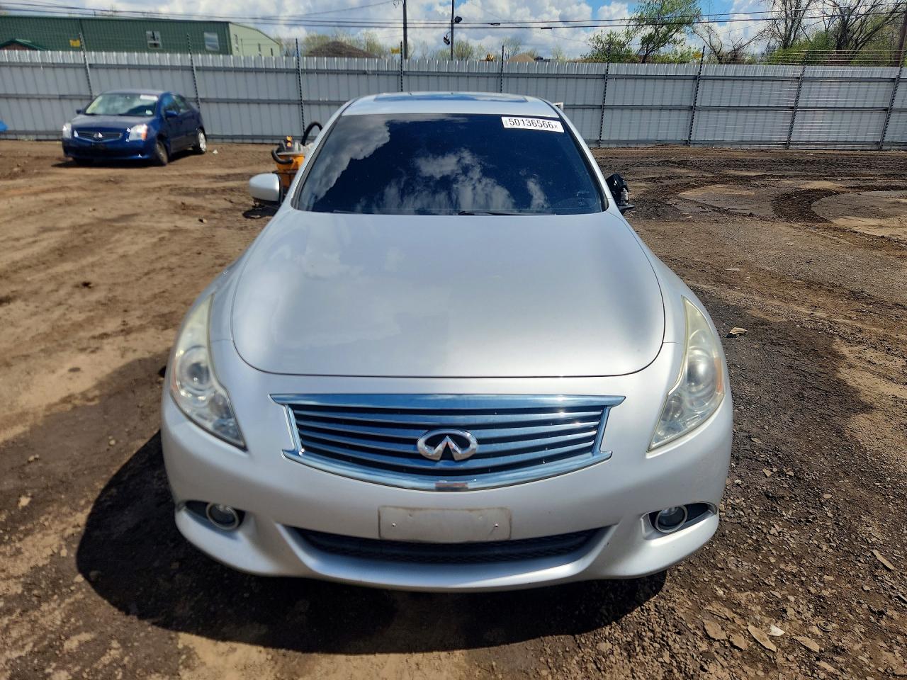 INFINITI G37 SEDAN 2013 — 6