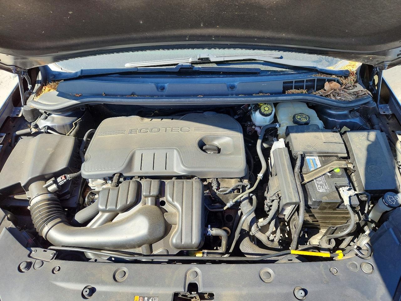 BUICK VERANO 2013 — 12
