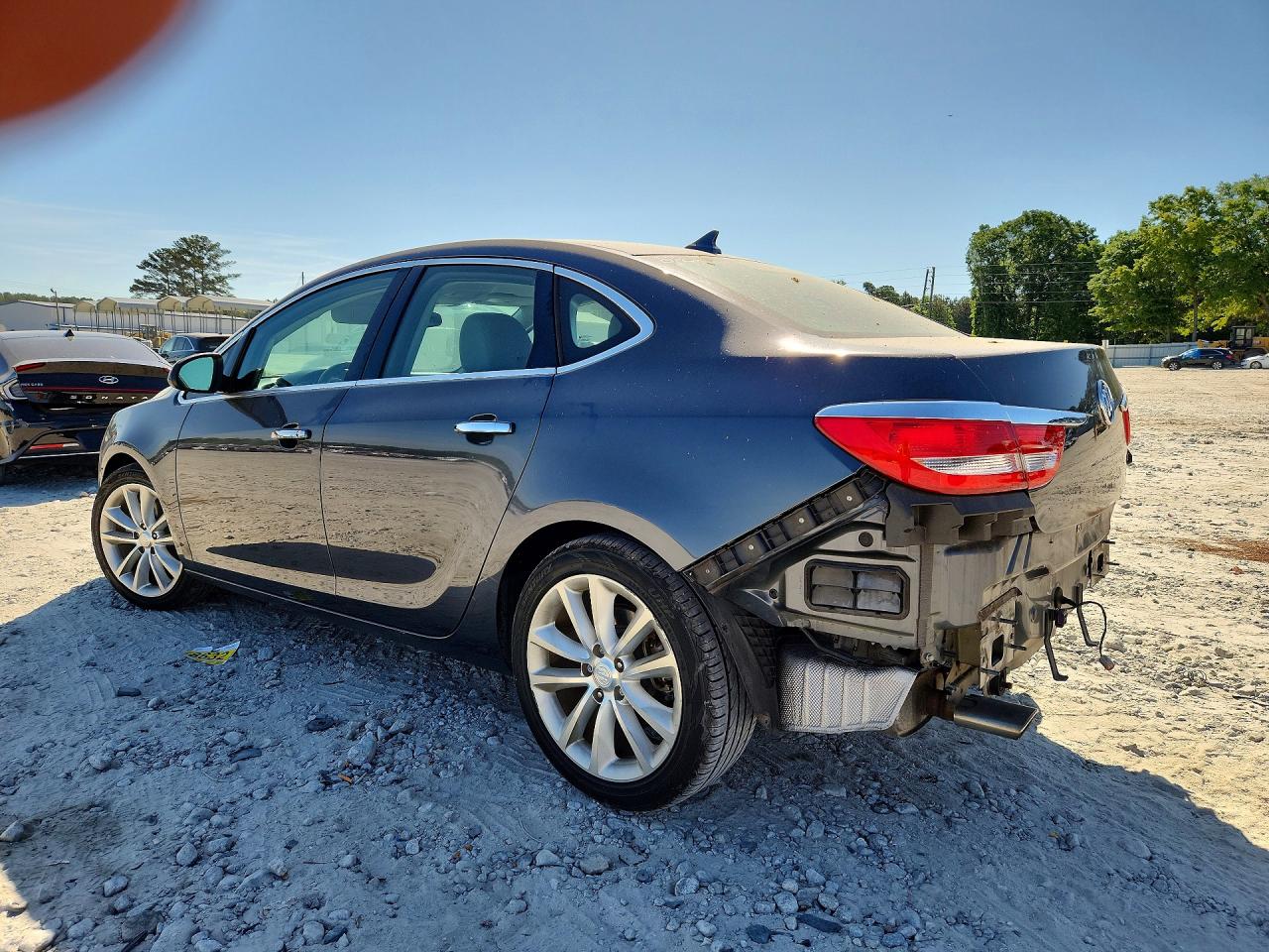 BUICK VERANO 2013 — 3