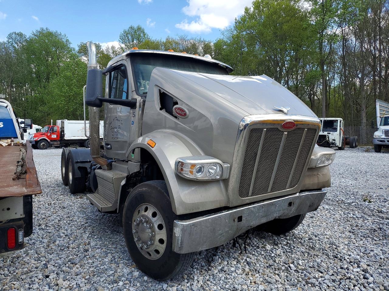 2024 PETERBILT 567