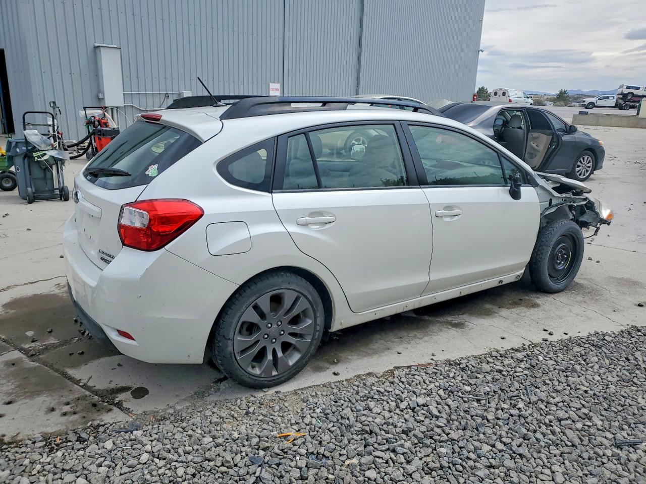 SUBARU IMPREZA 2014 — 4