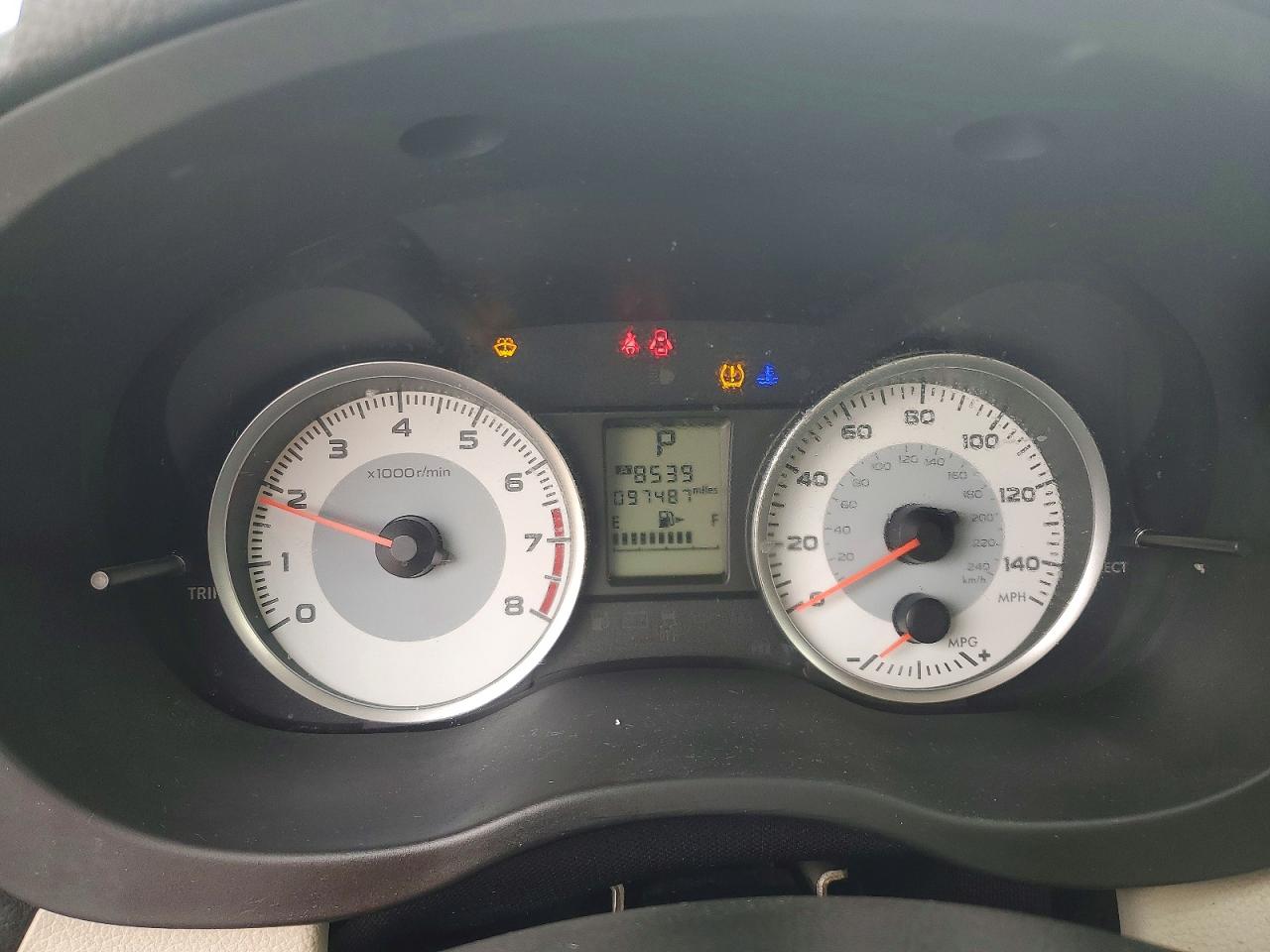 SUBARU IMPREZA 2014 — 10