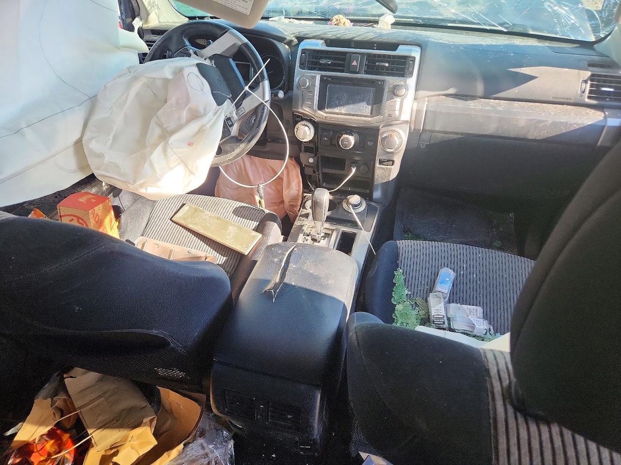 TOYOTA 4RUNNER 2015 — 9