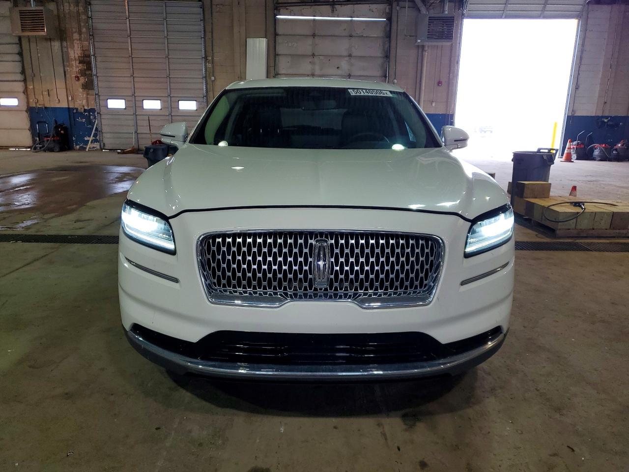 LINCOLN NAUTILUS 2023 — 6