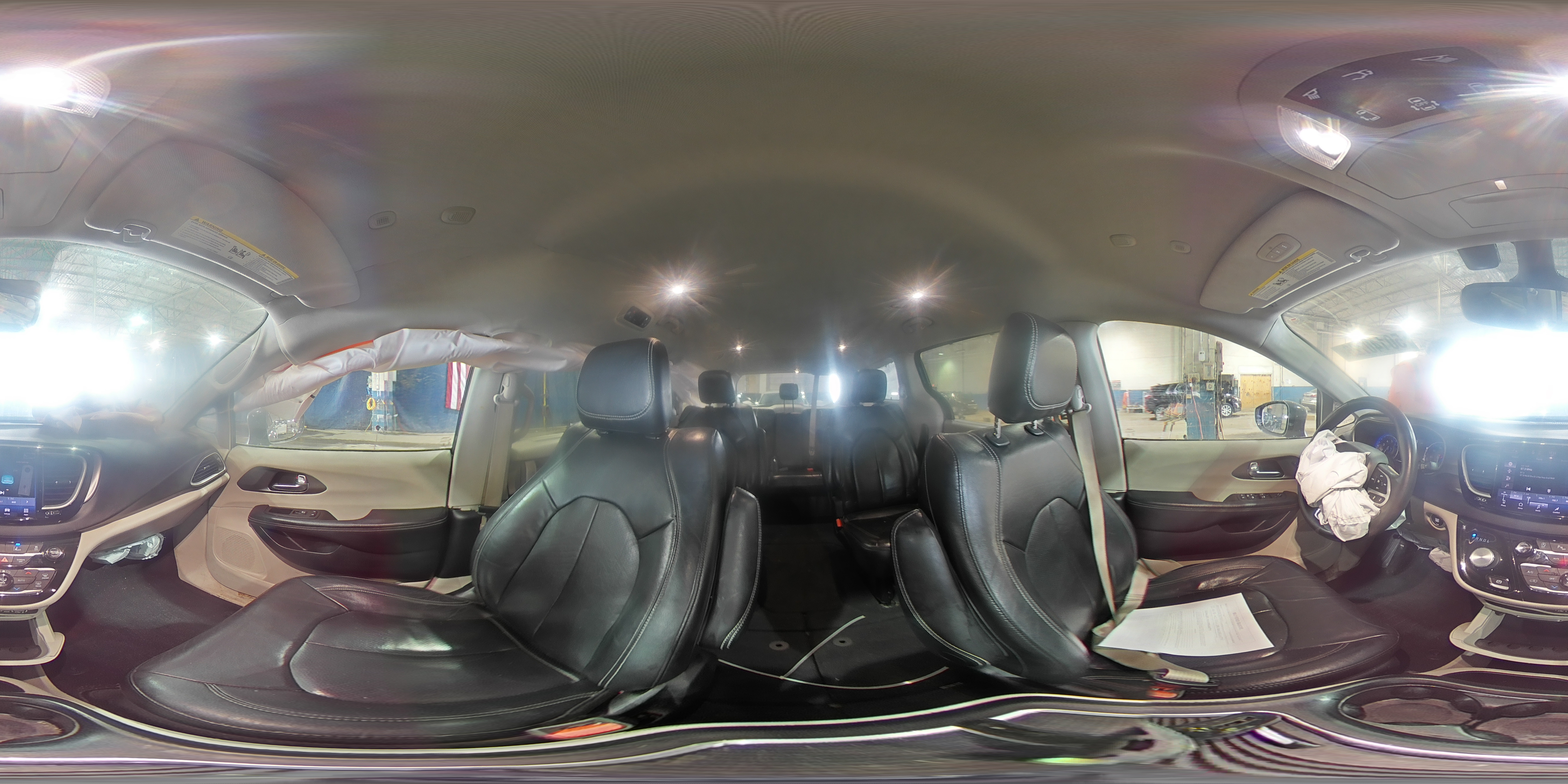 CHRYSLER PACIFICA 2022 — 15