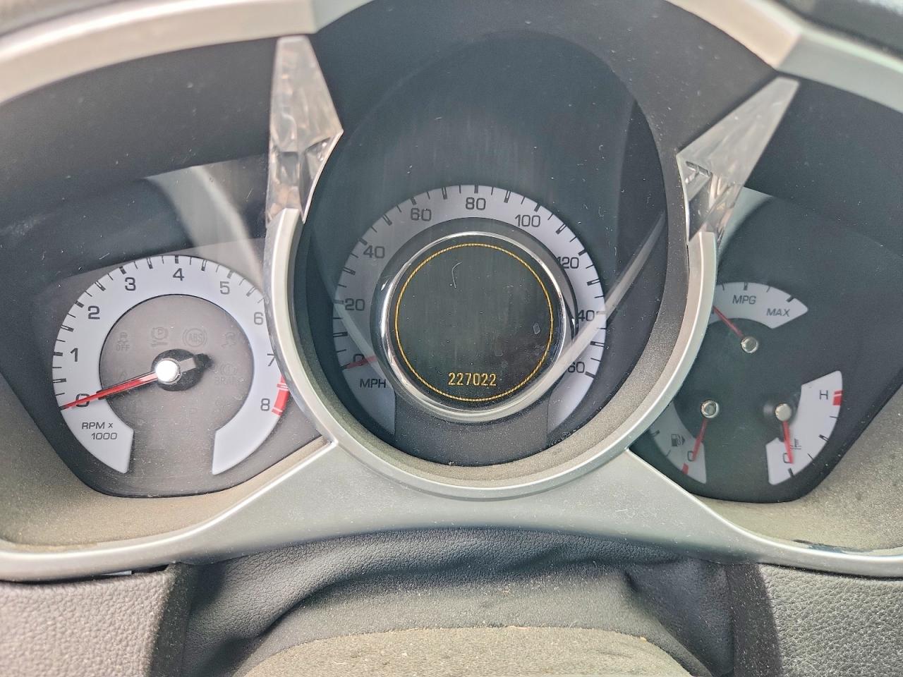 CADILLAC SRX 2010 — 10