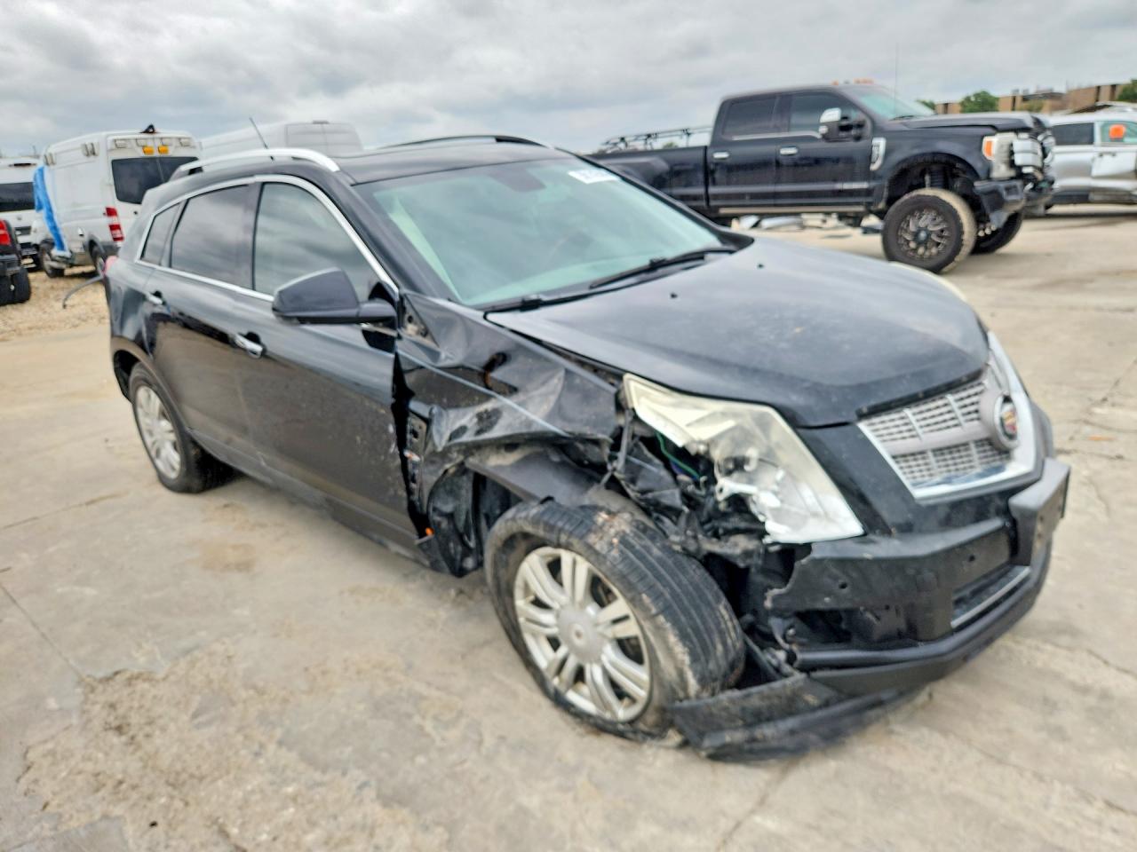 CADILLAC SRX 2010 — 5