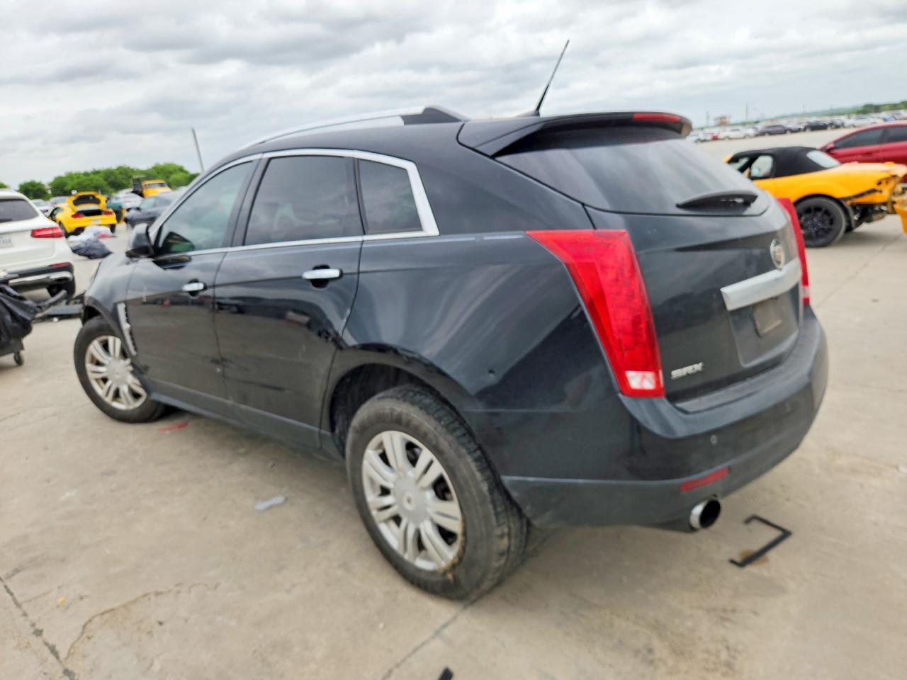 CADILLAC SRX 2010 — 3