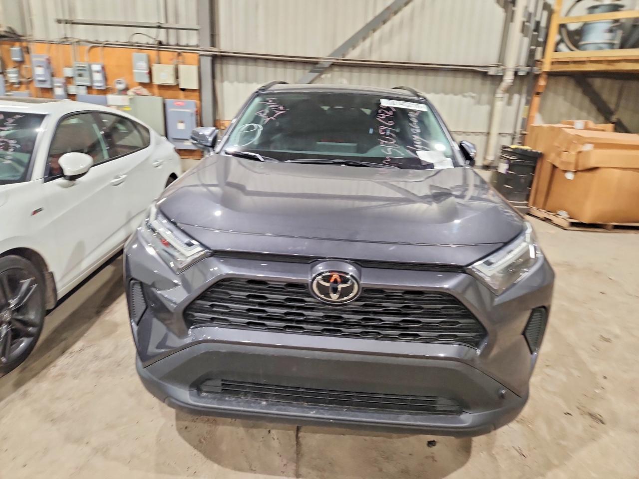 TOYOTA RAV 4 2025 — 6