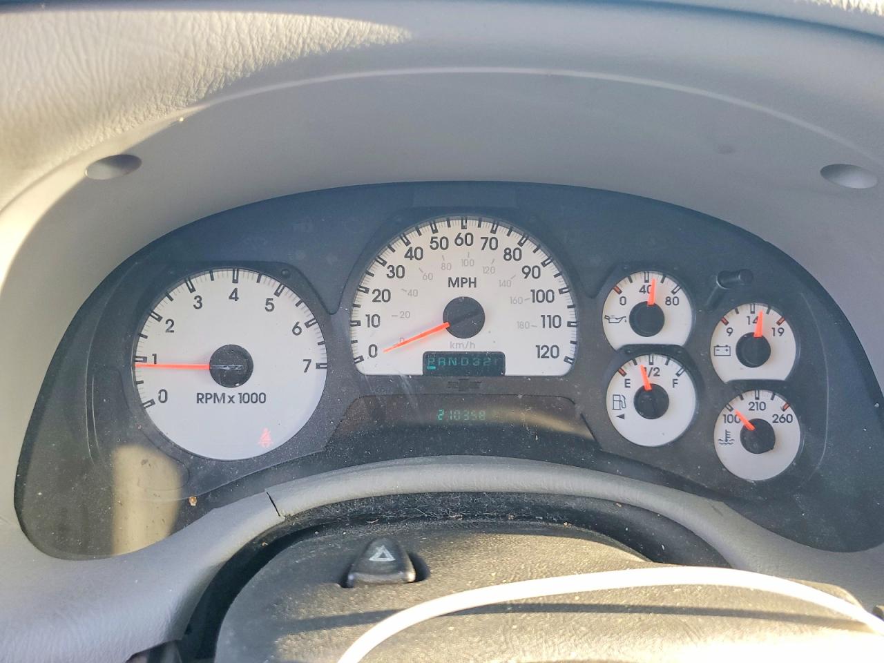 CHEVROLET TRAILBLAZER 2005 — 10