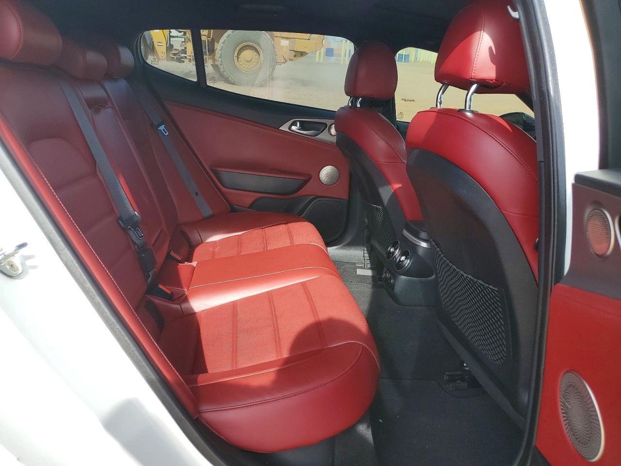 KIA STINGER 2019 — 11