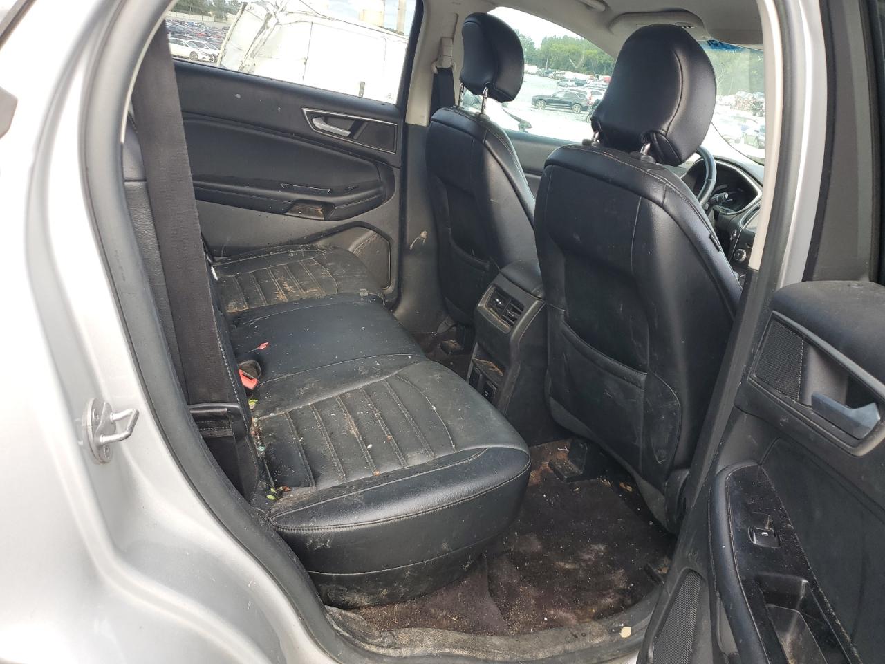 FORD EDGE 2016 — 11