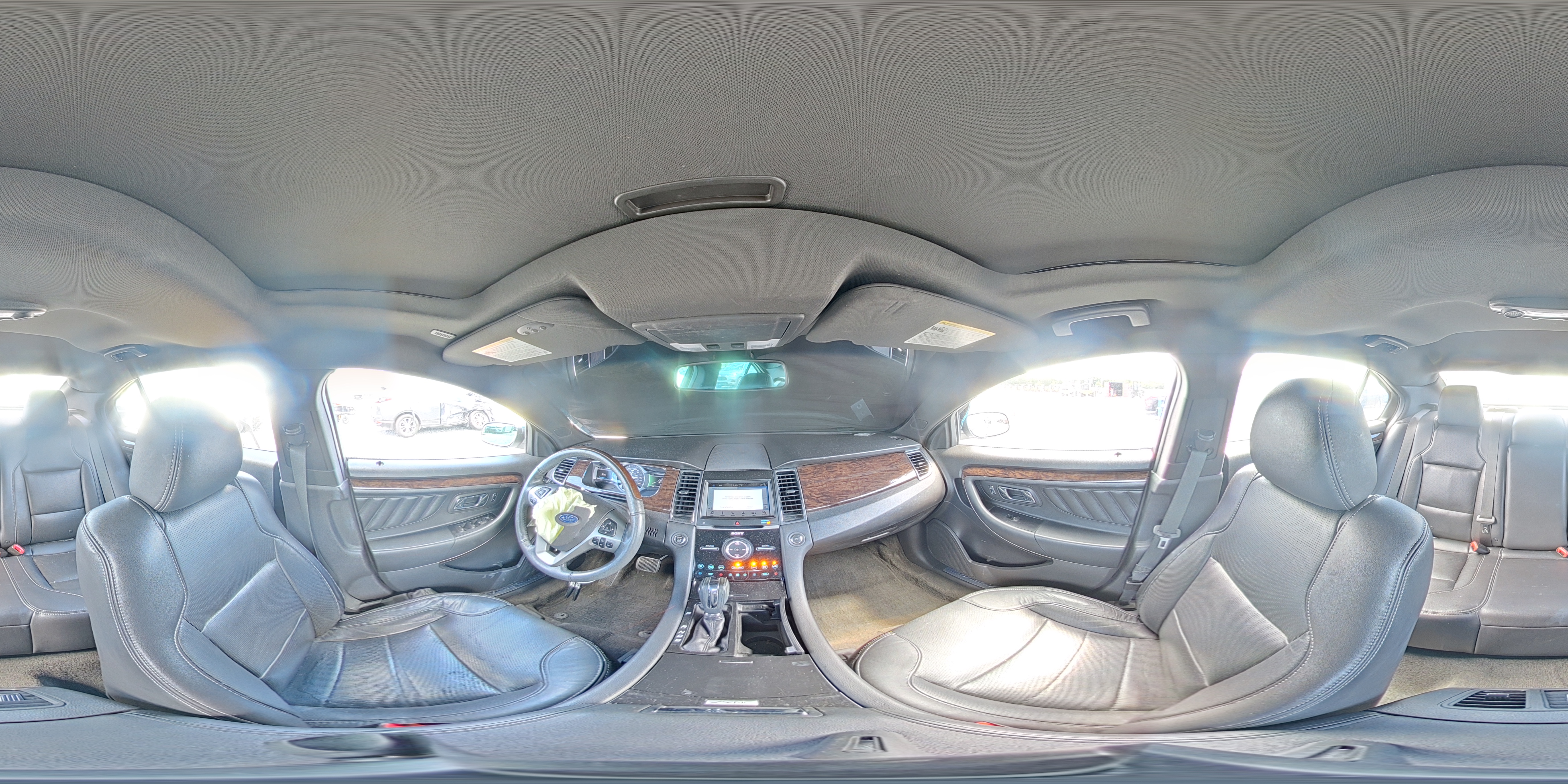 FORD TAURUS 2018 — 14