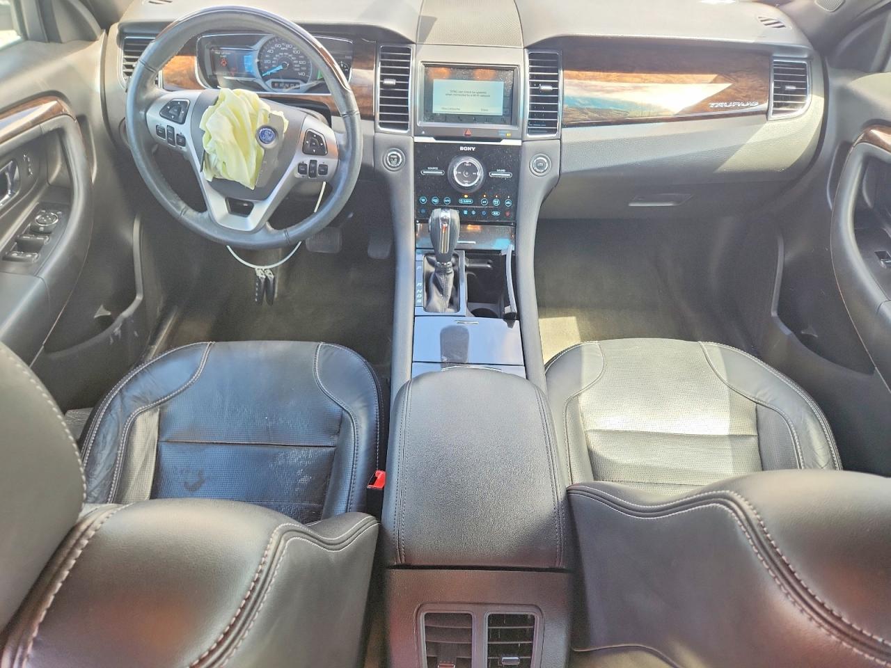 FORD TAURUS 2018 — 9